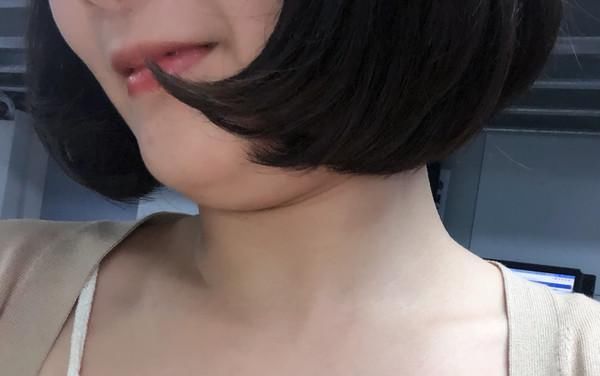 紧致|垮脸一族学起来！医授4招“脸部瑜珈运动”找回紧致肌肤