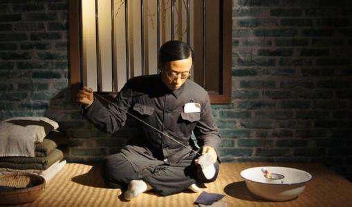 庄士敦|溥仪得了一种病，太医们束手无策，只好请洋人治病，如今00后都会了方法！