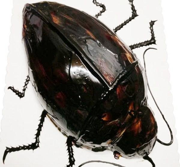 可变|万物皆可变“蛋糕”,忍了大白兔,忍了LV,看到它让人不忍直视