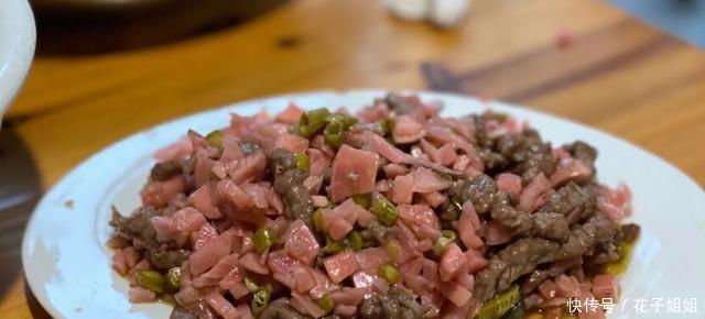 餐厅|这家小店卖辣牛肉已经30多年了,每天靠导航却很难找到