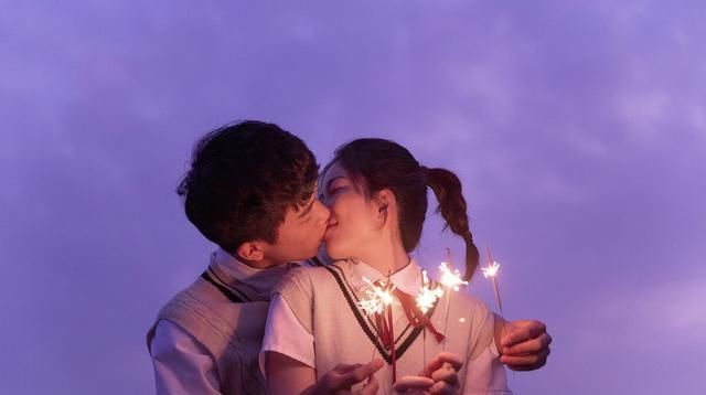  困难|能够与朋友爱人共患难的三个星座，愿意出手相助，值得别人依靠