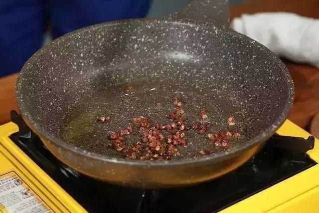  爽口|爽口凉拌菜，做法简单快速，3分钟就能上桌！