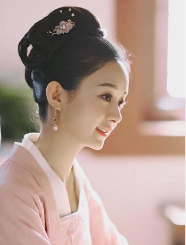  中餐厅|赵丽颖上《中餐厅》败尽好感，说话阴阳怪气，吃饭还翻菜