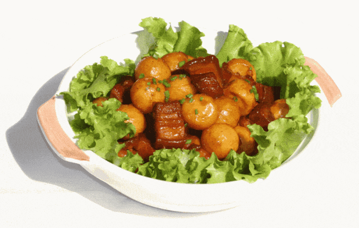  韭菜|韭菜鸡蛋饼，小土豆红烧肉，西芹炒牛肉，浇汁香菇油菜的做法