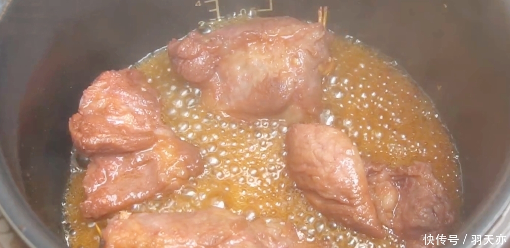 简单|秘制蛋黄叉烧肉,想吃不用买,一口电饭锅就搞定,简单营养又美味
