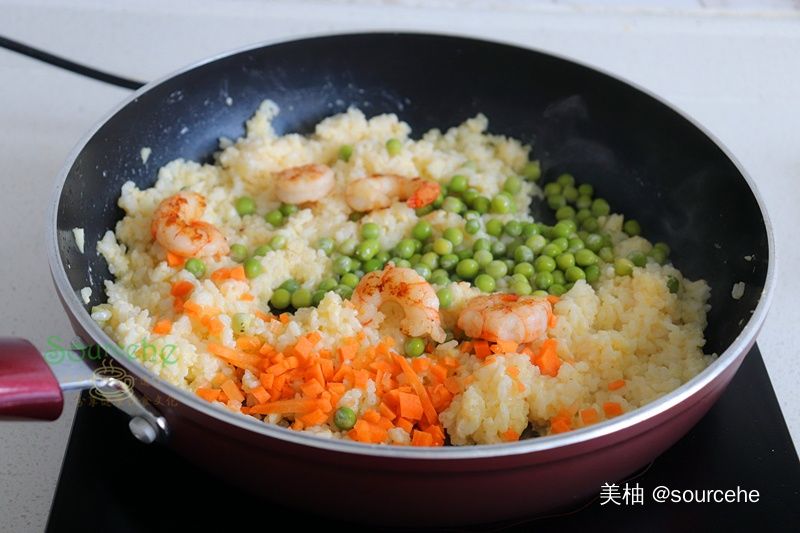  粒粒|自从学会这种炒饭，再也没有吃过蛋炒饭了，粒粒分明奶香十足！