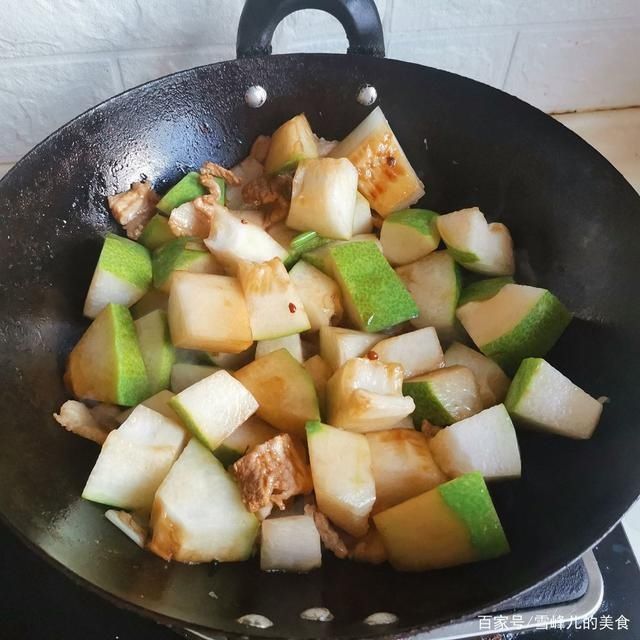  毛钱|秋天此菜要多吃，维C是西红柿的3倍，苹果的6倍，才5毛钱一斤