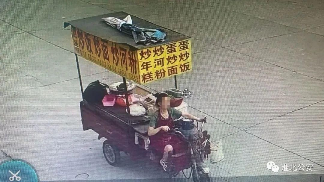 逃亡|湖北襄阳一医院门口用刀砍伤他人致死，女嫌犯逃亡18年，潜逃时称被遗弃只能流浪