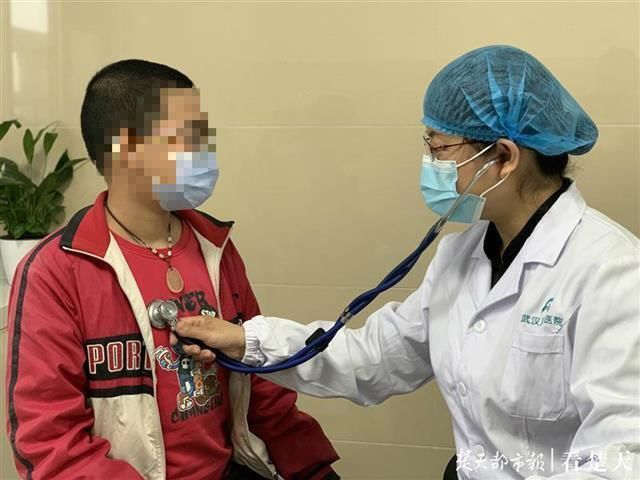 专家团|“2020湖北儿童健康行”走进黄冈，患者享受专家团诊疗
