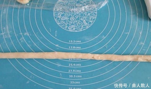 面团|一碗面粉一个鸡蛋,教你在家做麻花,外酥里香