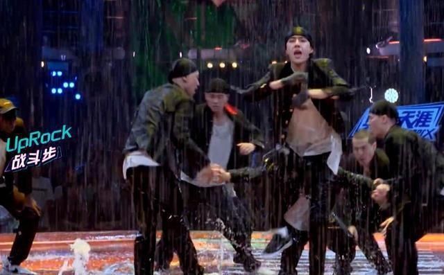  钟汉良|《街舞3》水舞台，“莲”全场最佳，张艺兴反应却让人失望