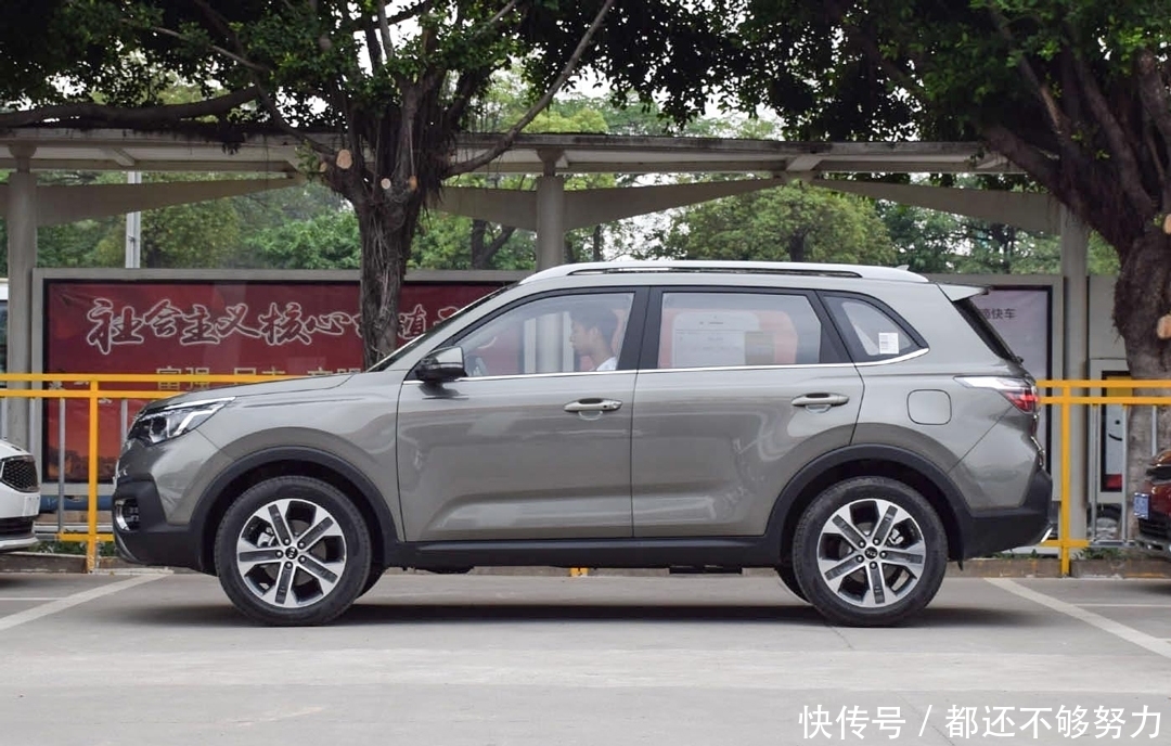 国内市场|11.99万起的合资SUV!网友都说买它不后悔