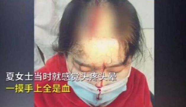  老人|81岁老人往楼下丢钢管，砸伤路人后就搬走，老人：2000块爱要不要