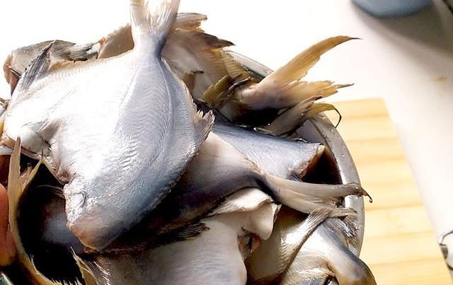  大厨|做鱼不腥的方法，大厨说有2点要注意，难怪之前做的鱼总有腥味儿