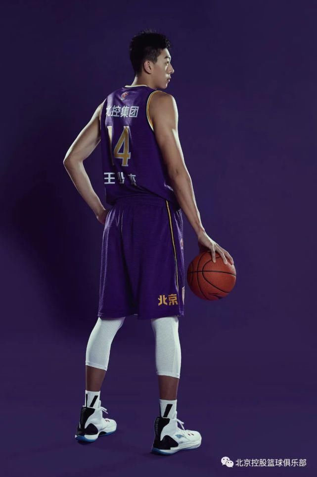 篮球联赛|不可比拟的王少杰(上)——校园时代