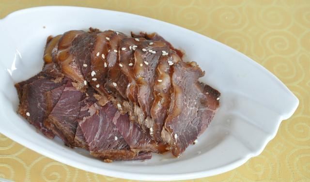 便宜|1斤牛肉能出多少卤牛肉？说出来你可能不信，便宜的不要买