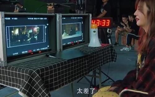  赵薇|郑恺当年去赵薇剧组试戏，她当场喊出5个字，郑恺都愣住了！