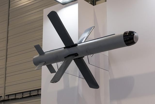 采购|印度陆军紧急采购以色列250枚反坦克导弹，印度军工脸都被打肿了