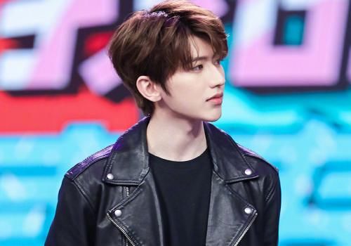  综艺节目|蔡徐坤录制《快乐大本营》，看到同期嘉宾，大厂女孩要激动了