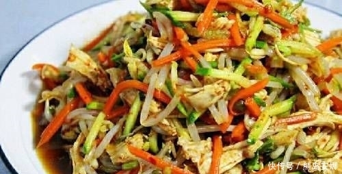 清爽|今天,我去凉拌鸡丝给我的朋友们吃,不油腻,清爽开胃