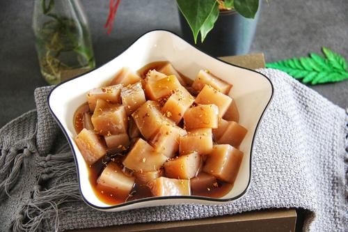 南方人|土茯苓这种吃法,很多人没见过没吃过,北方朋友:南方人真会吃