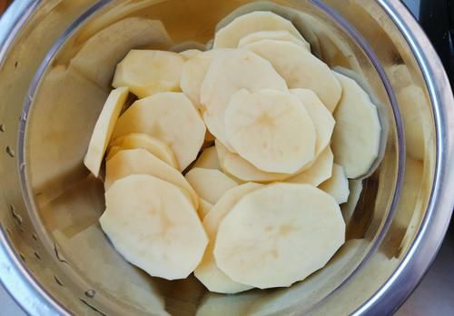 外酥|8月胃口差,遇到这菜别错过,一煎一炒,外酥里嫩,鲜美又下饭