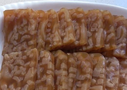  东北|东北大厨：做猪皮冻时，要牢记此配方和2大诀窍，保证不腥不油腻