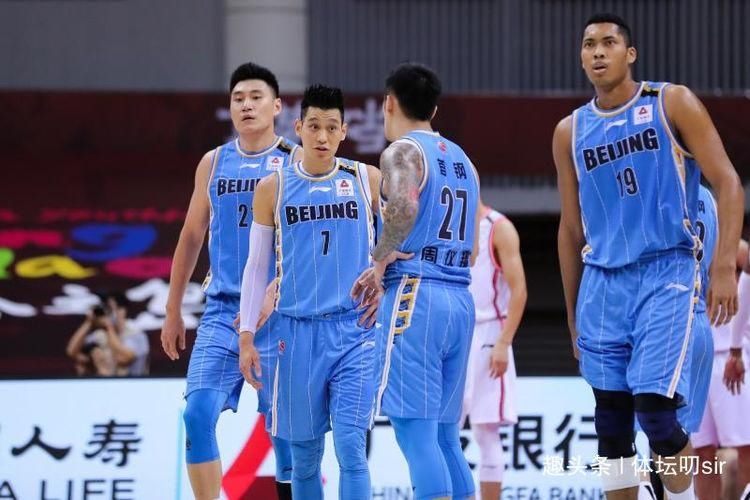 常规赛|常规赛第四，北京首钢完成目标，尤度意外受伤成季后赛最大变数
