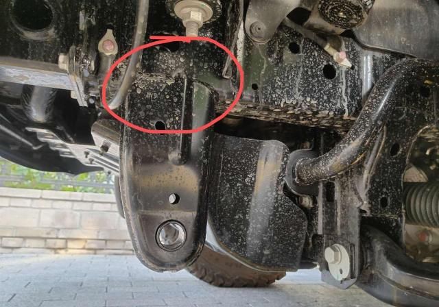  视频|长城炮出事了，越野居然会断拖车钩？