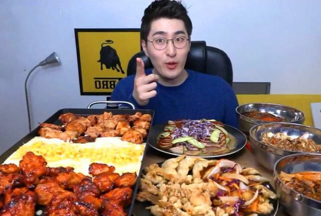 挨饿|九个人有一人挨饿,大胃王吃播却浪费粮食?4分钟吃掉25个肉包子