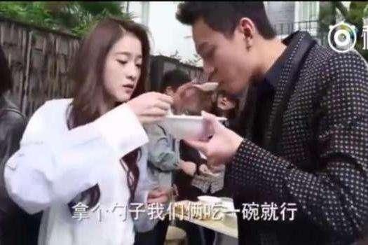  天天向上|赵丽颖与王一博共喝一碗汤引热议，网友调侃：冯绍峰不会吃醋吗？