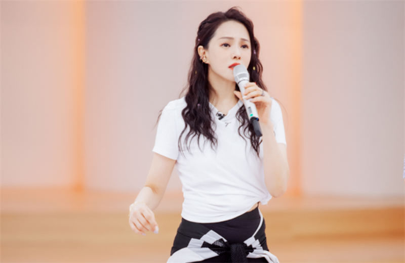  成功|《乘风破浪》这三位姐姐招黑体质明显，成功出道很难