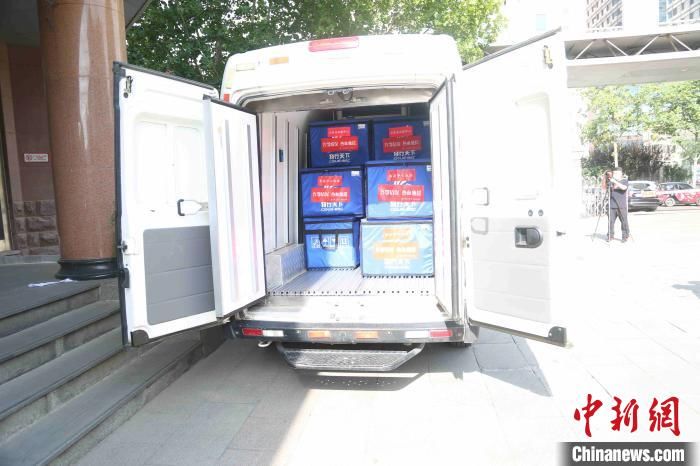 山东|山东首批60万毫升“齐鲁热血”紧急支援湖北