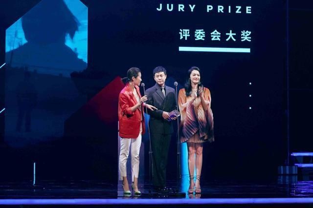  张颂文|他出道20从买不起房到火遍全网：最黑暗的日子里，全靠心态撑下来