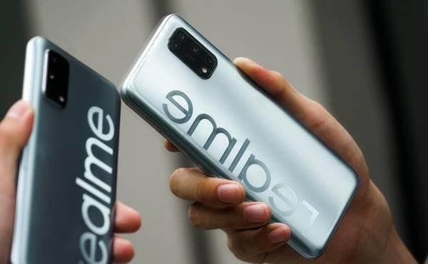  不止|realme 真我 V5：不止「奥利给」