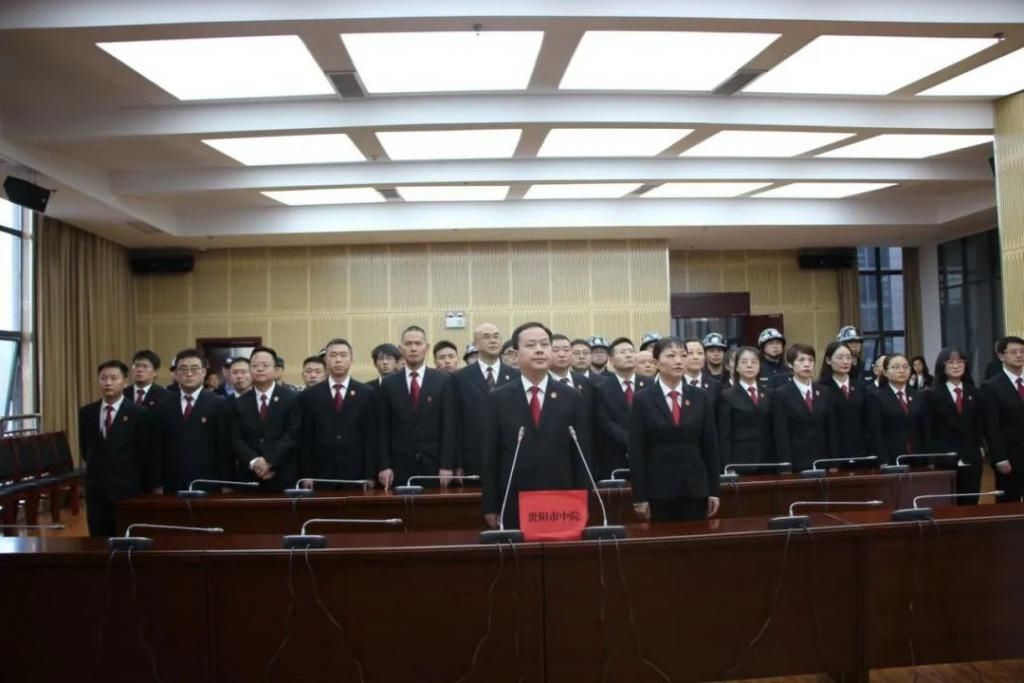 执行人|查封782套房屋、拘留4人……昨天，贵阳两级法院干了“大事”