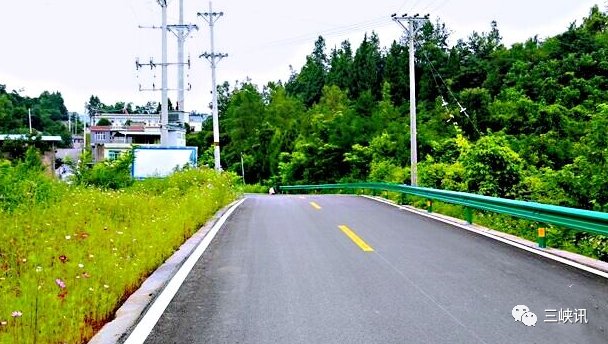 道路|万州到云阳这条道路变美了!全长12.8公里!