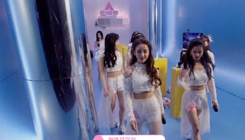 偏宠|女团创始人喊出很多名字,可教练团却只注意到一个,偏宠的太明显了