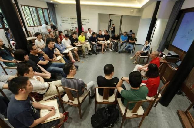 年轻人|新一代年轻人兴起“二胎随母姓”？确定不是跟风，这几个缺点明显