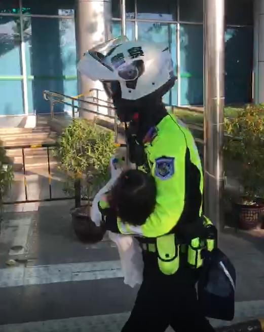  求助车辆|南城铁骑生死时速，一路狂奔