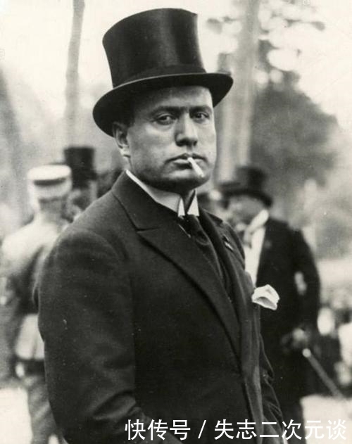 希特勒|作为二战的发起者,为何希特勒唯独对墨索里尼崇敬有加?