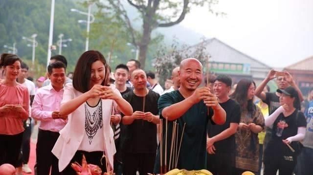  唯独|赵本山众徒弟都玩直播，为何唯独拿刘能“开刀”？背后是爱与恨！