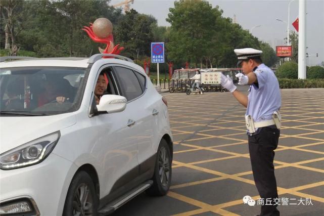 堵车|1007 直播｜堵车？事故？温暖！坚守！