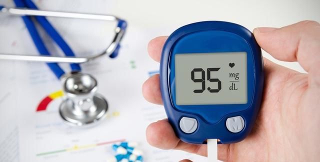 淀粉类食物|血糖高的人越来越多?这4种食物,吃得越多,血糖会“突飞猛进”