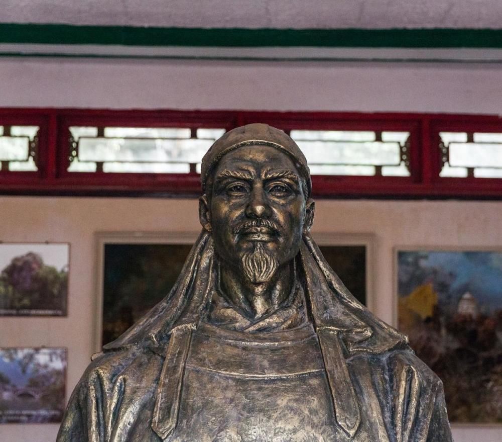 降将|曾国藩喜杀降,人称“曾剃头”,为什么却放过了太平军高级降将韦俊?