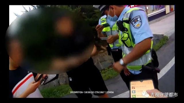  轻生|男孩离家出走，高速上给老师发微信，疑似轻生...