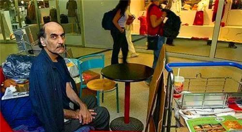 护照|因护照丢失,他被迫在机场流浪17年,本以为清贫,却意外成大富翁