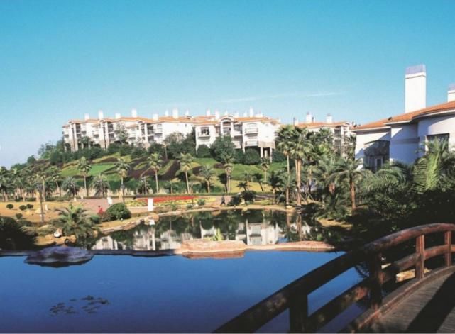  圣爵菲斯大酒店|《乘风破浪的姐姐》宿舍大公开，住五星酒店最贵收费过8千多元