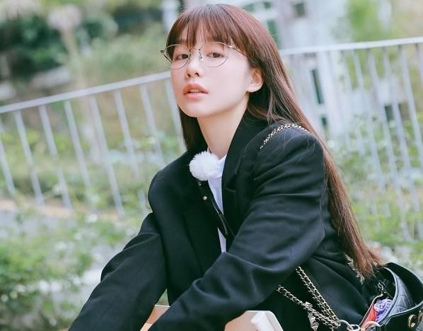  压制|火箭少女101解散后，徐梦洁ins发文称惨遭压制，赖美云工作室发展受阻