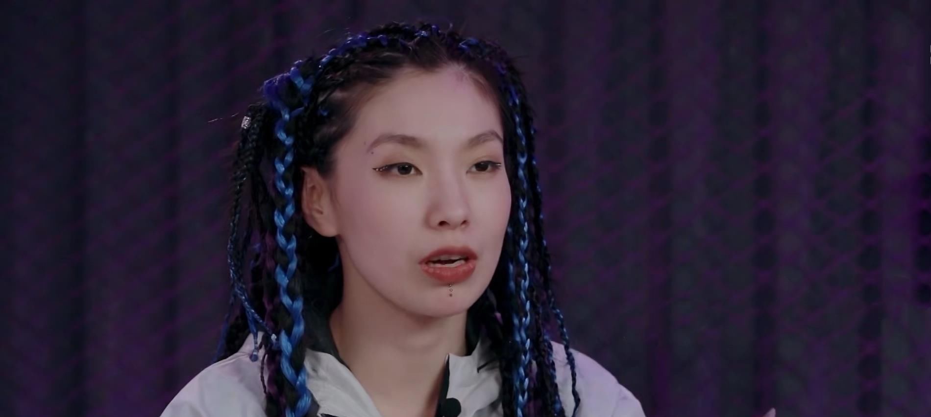 街舞|《街舞3》肖杰受伤,因上一场水舞台太滑,王一博暖心提醒过大家